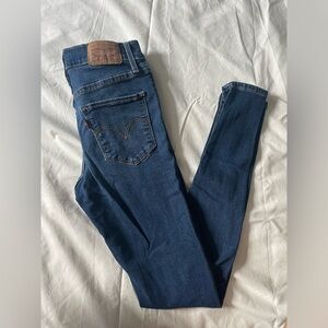 Women’s Levi’s 720s
